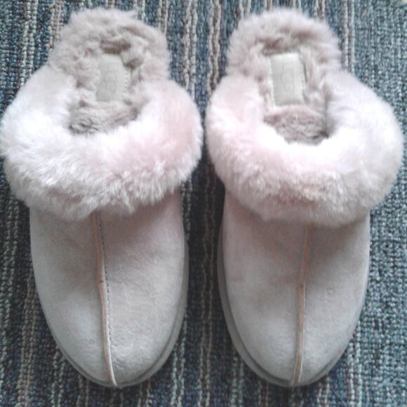 UGG Slippers - Scuffette II - Size 7 - Brand New - Picture 4 of 8